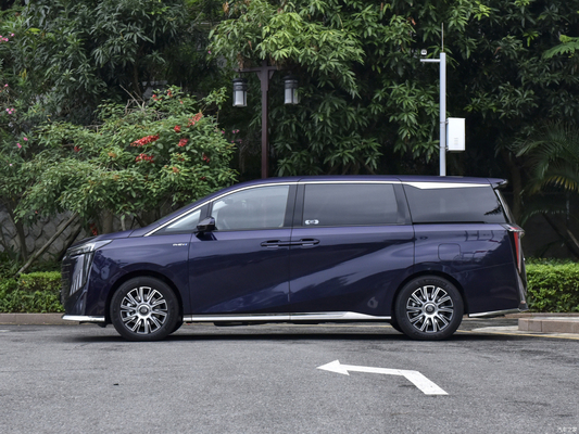 Gac Trumpchi E9 2023 MAX Plug-in Hybrid 2.0T 190HP 5door 7seater 3.5H Slow Charge