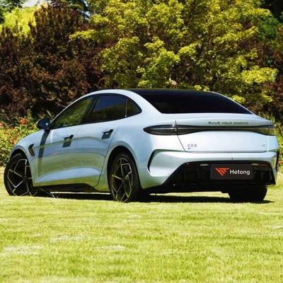 Max Speed 180 Km/h Customized BYD SEAL 2022 650km Four-Wheel Drive Performance EV Car