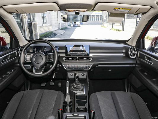 Electric Rear Window and Roll Bar Chinese Mini Pickup Truck for Great Wall Wingle