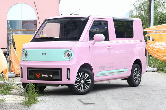 High Speed Super Electric Car 2022 Energy Vehicle Car with Wheelbase of 2350 mm