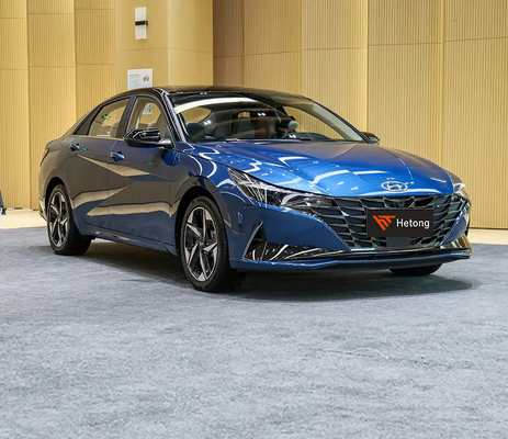 Hyundai Elantra 5 Seater Luxury Petrol Sedan for High Speed and Powerful Performance