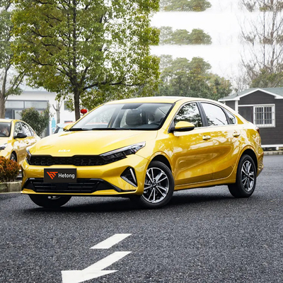 Kia K3 410km Range High Speed Electric Vehicle with Manual Parking Brake and 4 Airbags