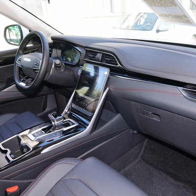 MAXUS EUNIQ6 Mid-Size Electric SUV with Customizable Features and Large Space