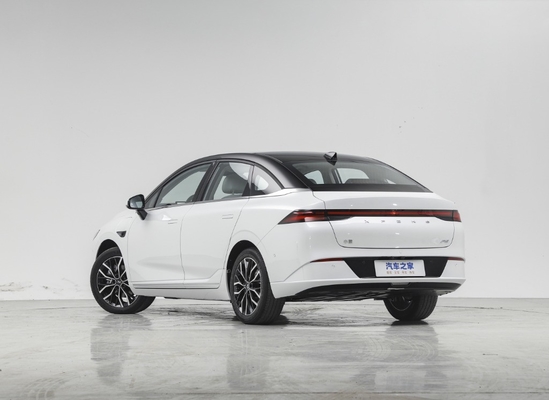 Auto Xpeng P5 2021 460g Energy Vehicle with High Speed and Pure Electric Technology