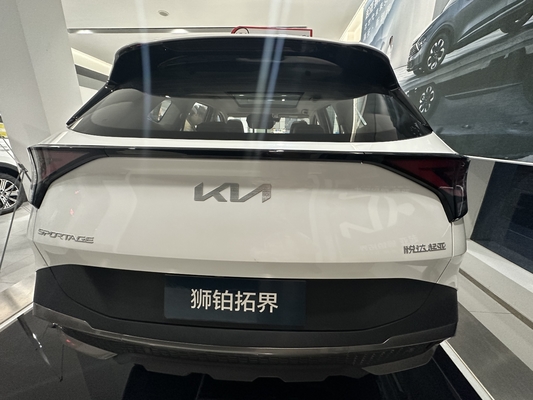 2022 Kia Lion Platinum Endurance 210 Hybrid SUV with Low Fuel Consumption and LED Daytime Light