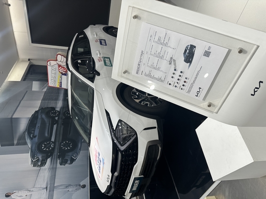 2022 Kia Lion Platinum Endurance 210 Hybrid SUV with Low Fuel Consumption and LED Daytime Light