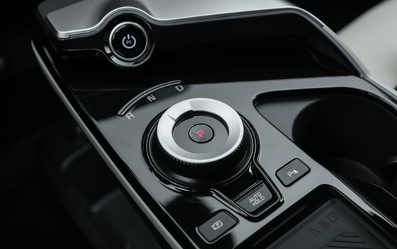 2023 Kia EV6 5-Door 5-Seat Pure Electric Car with 671KM Range and Gray Engine Type