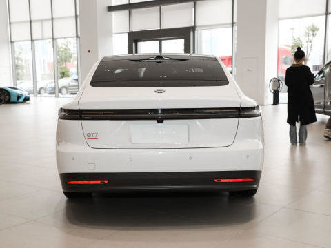 Big Space High Speed Auto Nio Et7 ep9 es6 es7 es8 et5 200kWh Fast Electr Automobile Vehicles Car