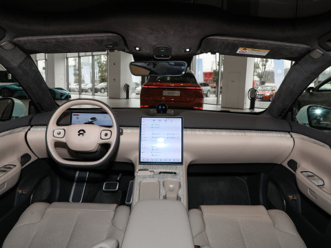 Big Space High Speed Auto Nio Et7 ep9 es6 es7 es8 et5 200kWh Fast Electr Automobile Vehicles Car