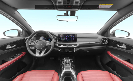 Made KIA K3 5 Seats SUV Petrol Cars with Fuel Tank Capacity of 50-80L and FWD Drive