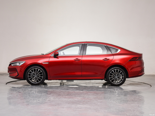 Customized 2023 Byd Qin Plus Electric Car Sedan for 4-door 5-seater Body Structure
