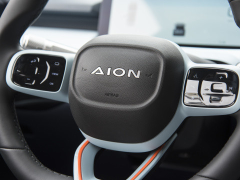 Aion Y 2022 70 Enjoy Edition Lfp Everbright Electric Car 7 Seats/Vehicle Of Suv