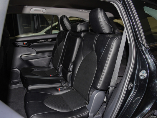Toyota Crown Kluger 2.5l Hev All-wheel-drive Hybrid Cars with Maximum Speed 180km/h