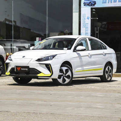 Dongfeng E70 Pro High Speed Electric Vehicle with 5 Seats and Ternary Lithium Battery