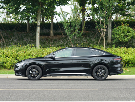 Byd Han Ev The Ultimate Electric Car with 350Nm Torque and High Speed Performance