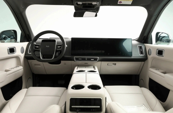Li ONE L9 Electric SUV with Ternary Lithium Battery and Left-Handed Steering Wheel