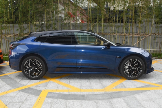 2024 4WD Pure Electric Vehicle Zeekr 001 with Powerful Battery and Long Range Choice